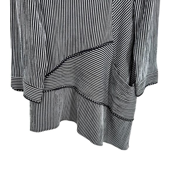 Moonlight by Y & S Plus Size XXL 2X Black White Wearable Art Blouse Shirt Top - Picture 4 of 6